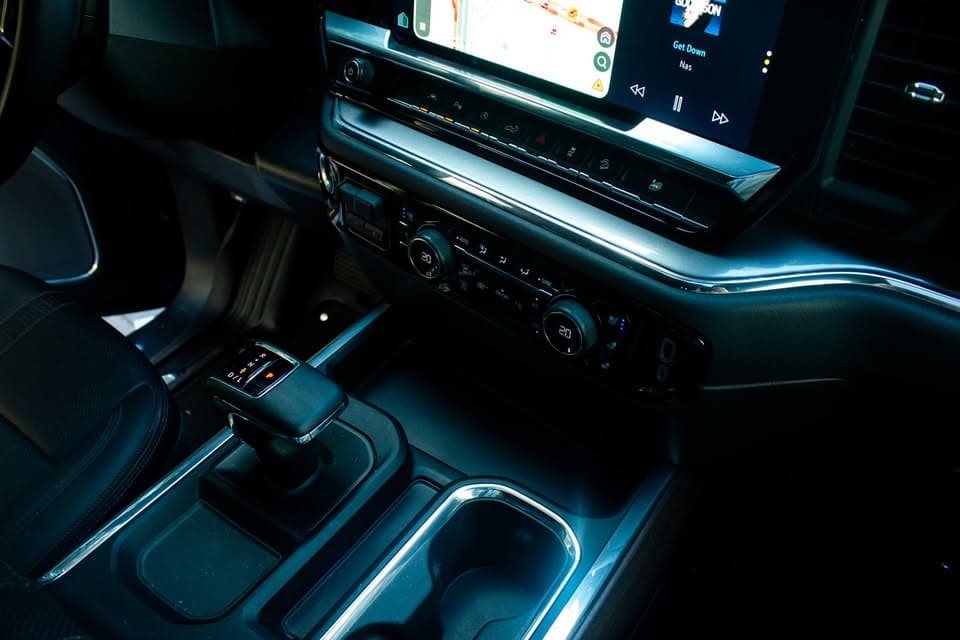 Chevrolet Silverado - miniatura 10