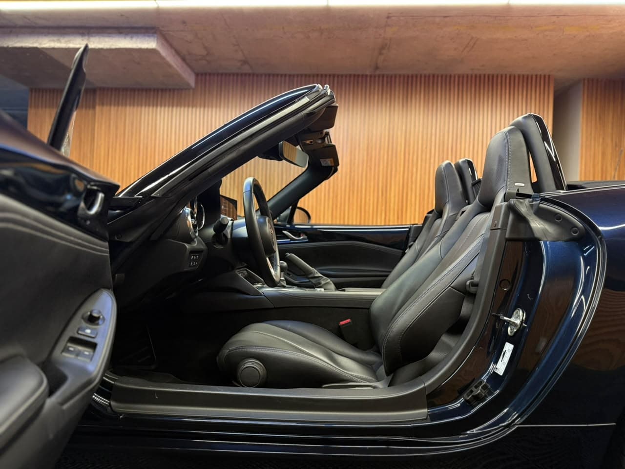 Mazda Mx-5 - miniatura 14