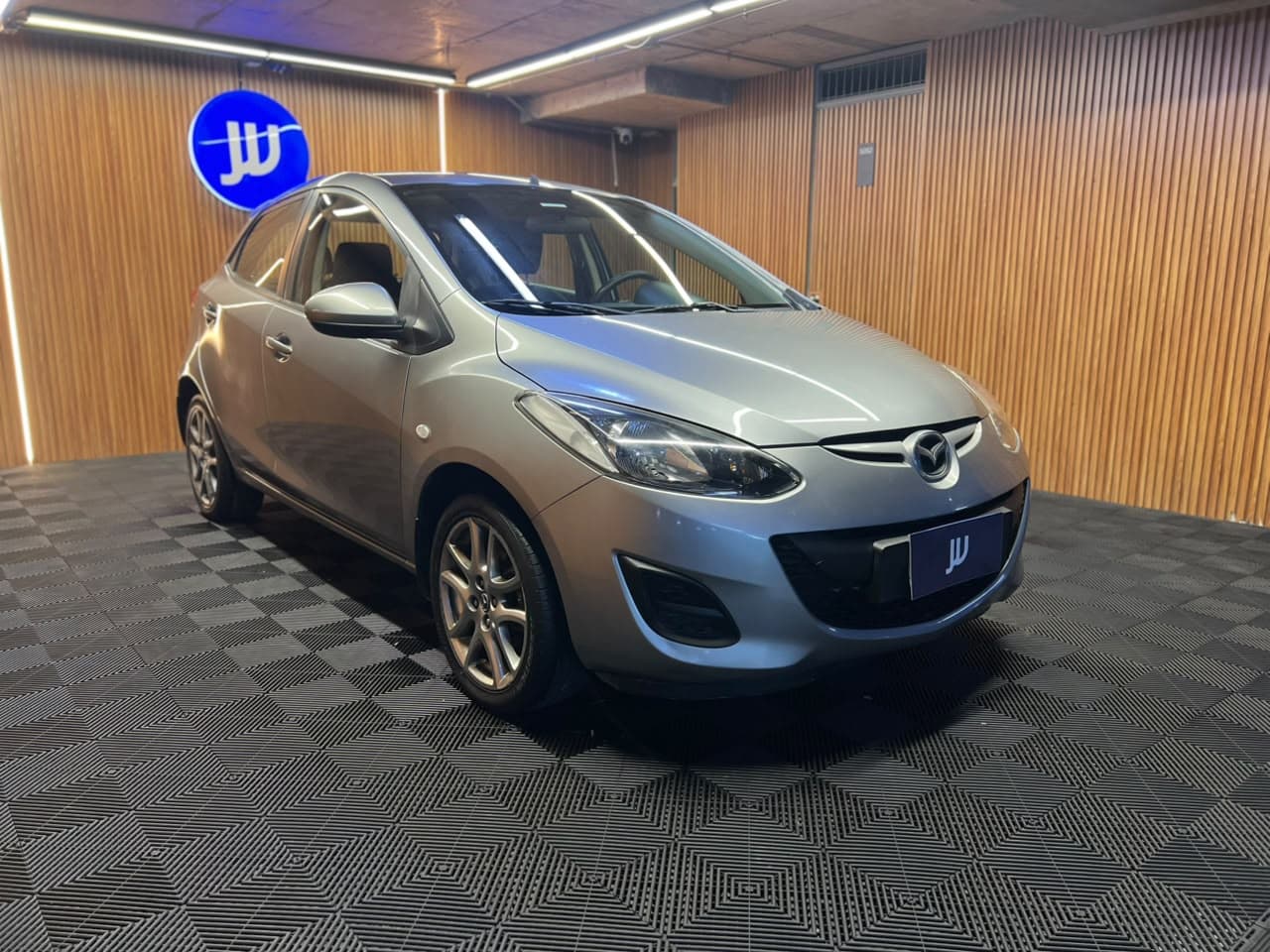 Mazda 2 sport